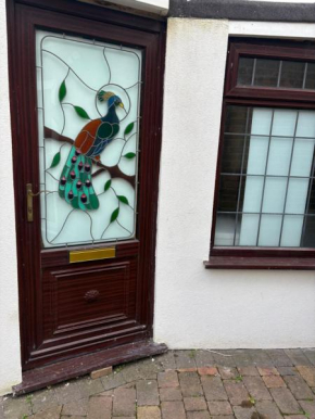 The Peacock studio 7 mins from Luton airport